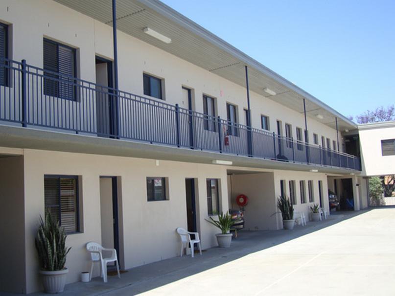 Red Cedar Motel Muswellbrook Exterior photo