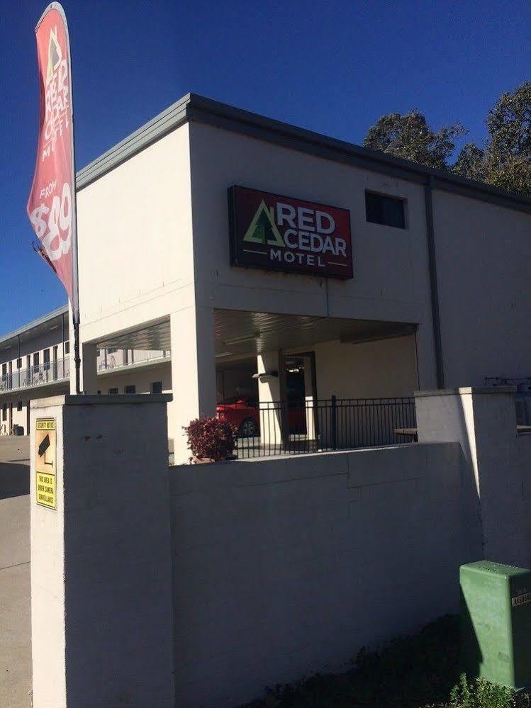 Red Cedar Motel Muswellbrook Exterior photo